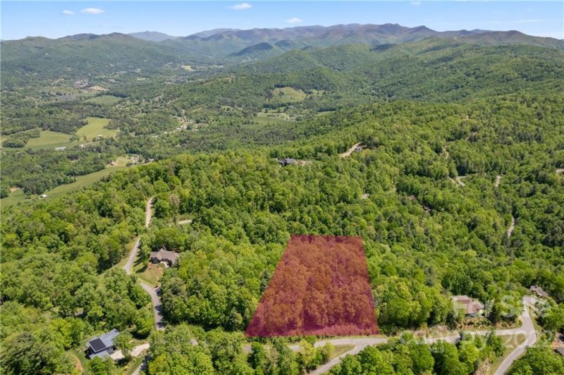 Property image 4 at 98 Starling Pass, Asheville, NC 28804