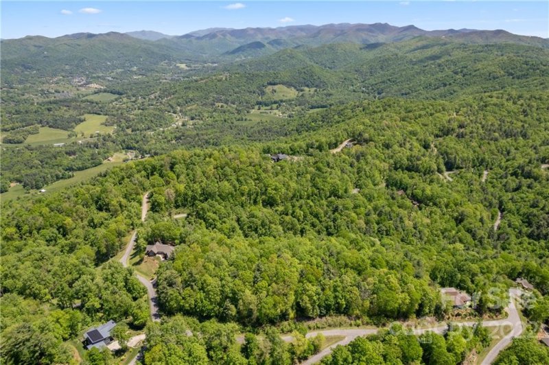 Property image 5 at 98 Starling Pass, Asheville, NC 28804