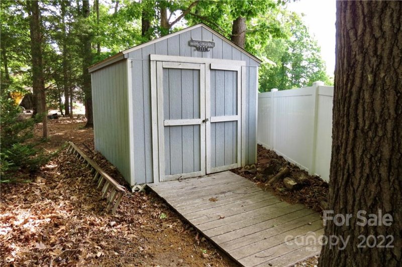 Property image 5 at 383 Maple Ridge Circle, Salisbury, NC 28147