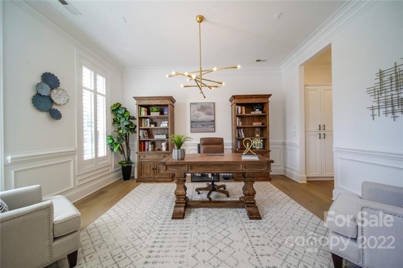 Property image 2 at 6309 Wakehurst Road, Charlotte, NC 28226