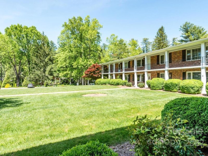 Property image 4 at 102 Boyd Drive, Flat Rock, NC 28731