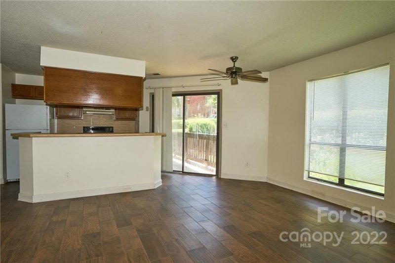 Property image 5 at 8175 Cedar Glen Drive, Charlotte, NC 28212