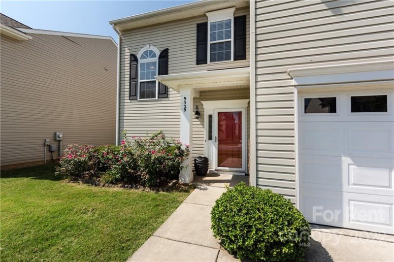 Property image 4 at 9329 Longstone Lane, Charlotte, NC 28277