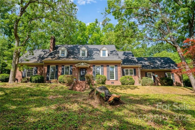 Property image 2 at 1028 Confederate Avenue, Salisbury, NC 28144