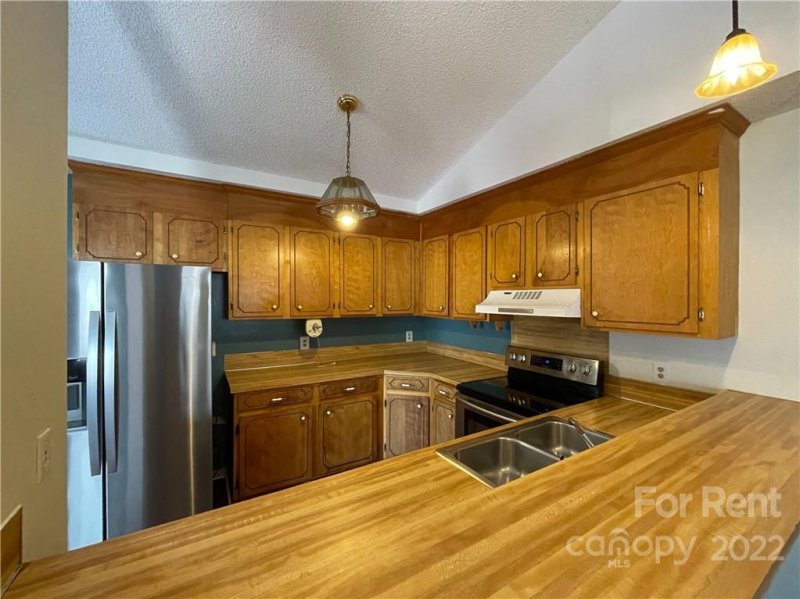 Property image 5 at 8365 Pine Field Court, Charlotte, NC 28227