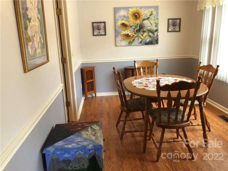 Property image 4 at 1735 B Haywood Manor Drive, Hendersonville, NC 28791