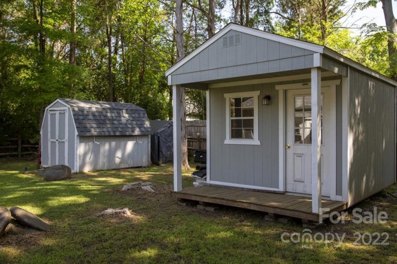 Property image 4 at 2814 Bricker Drive, Charlotte, NC 28273