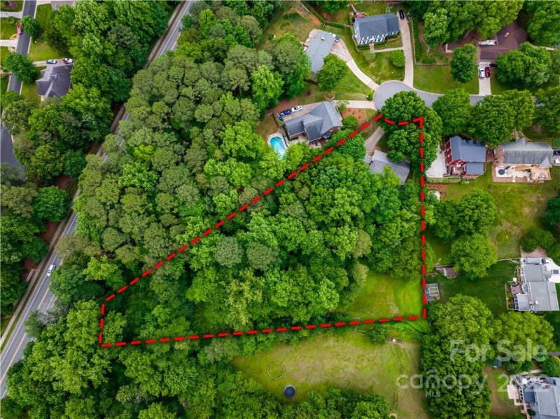 Property image 3 at 8311 Queensway Place, Huntersville, NC 28078