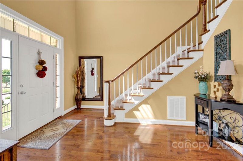 Property image 4 at 5641 Old Town Lane, Gastonia, NC 28056