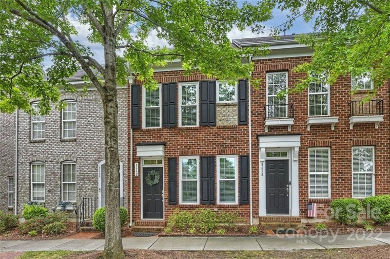 8662 Beaver Creek Drive