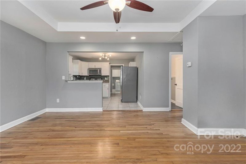 Property image 5 at 1712 E 35th Street, Charlotte, NC 28205