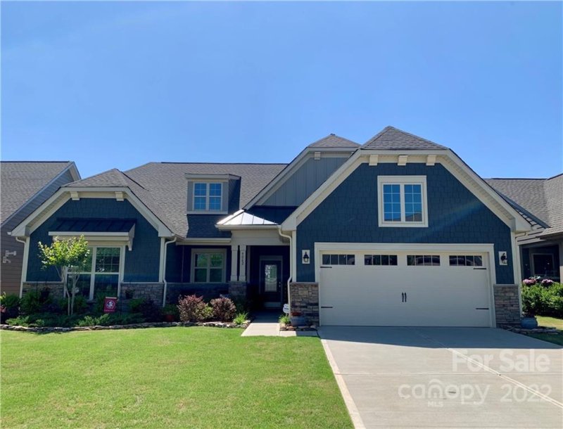 9062 Blue Dasher Drive