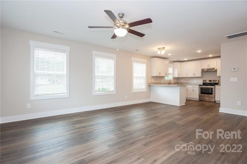 Property image 4 at 416 Pear Street, Gastonia, NC 28054