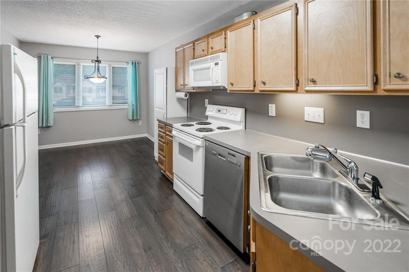 Property image 5 at 3286 White Oak Court, Claremont, NC 28610