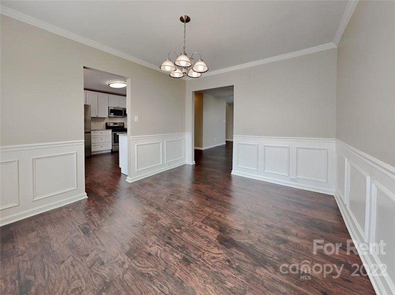 Property image 5 at 7017 Long Run Lane, Charlotte, NC 28216