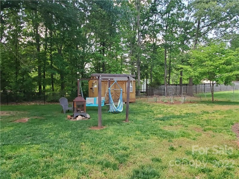 Property image 5 at 627 Blossom Hill Road, Lincolnton, NC 28092