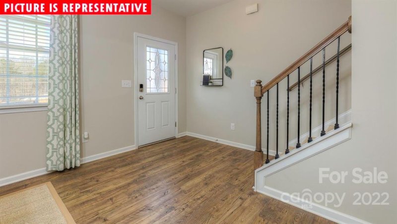 Property image 2 at 104 Kona Road, Mooresville, NC 28117