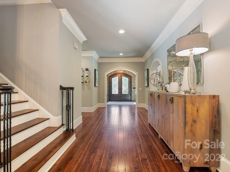 Property image 3 at 4824 Carmel Park Drive, Charlotte, NC 28226