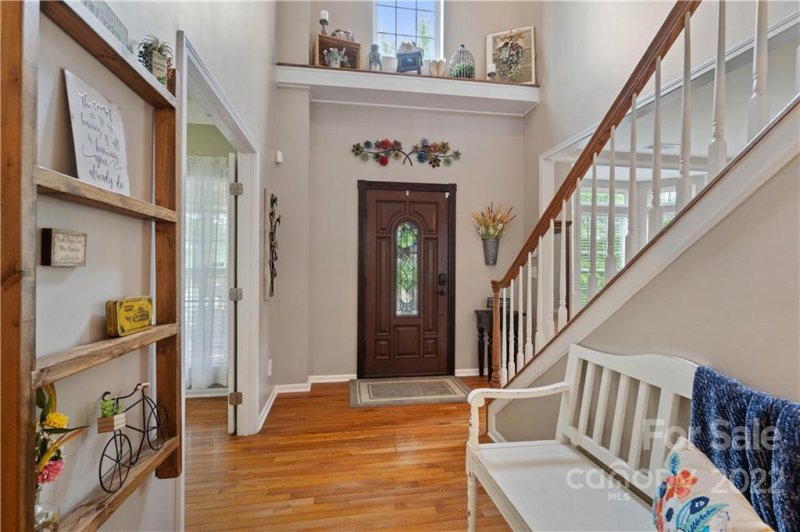 Property image 4 at 155 W Warfield Drive, Mooresville, NC 28115