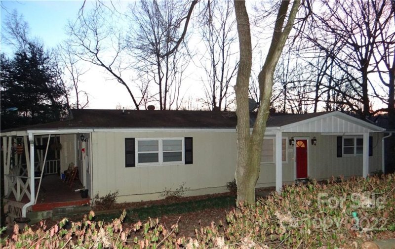 Property image 4 at , Hendersonville, NC 28791