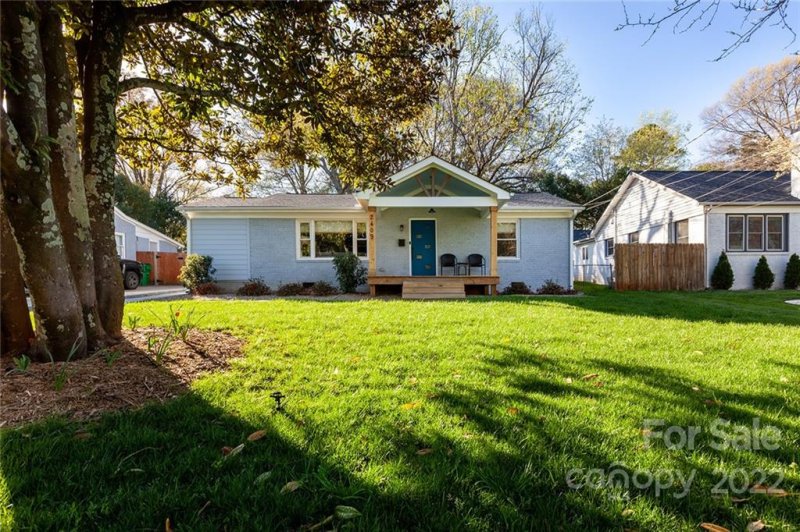 Property image 2 at 2409 Shamrock Drive, Charlotte, NC 28205