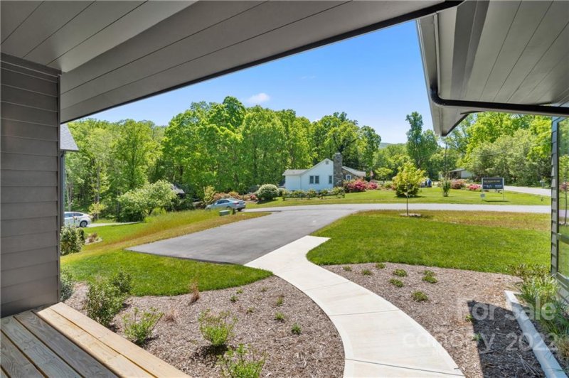 Property image 5 at 102 Timberview Drive, Swannanoa, NC 28778