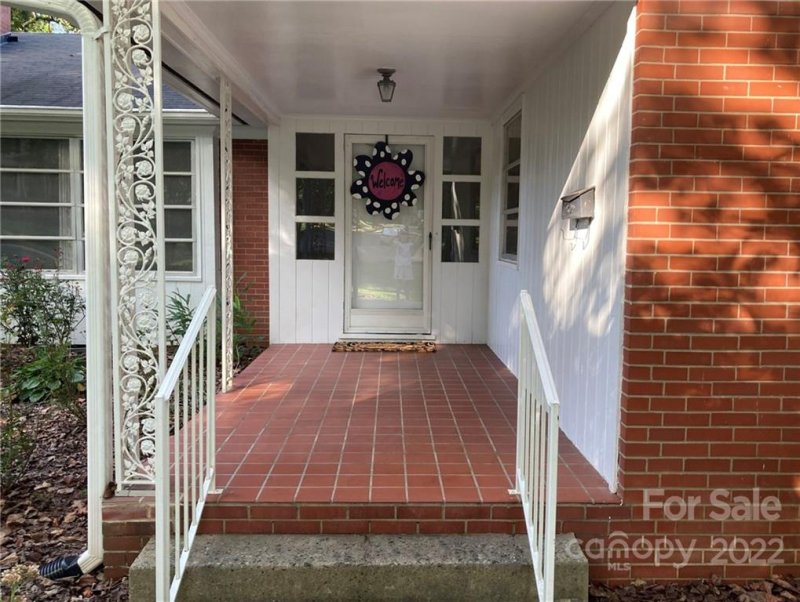 Property image 3 at 121 S Milford Drive, Salisbury, NC 28144