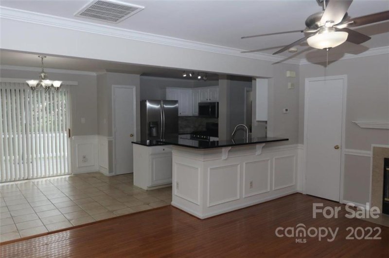 Property image 3 at 10436 Katie Creek Court, Charlotte, NC 28213