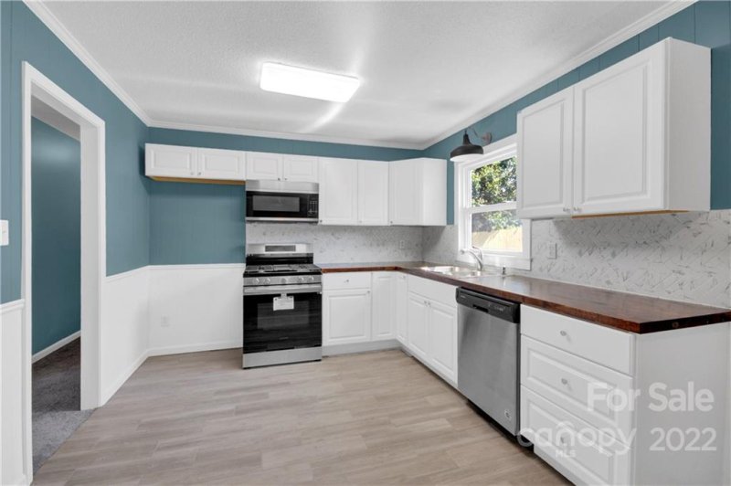 Property image 4 at 706 Belfast Drive, Gastonia, NC 28052