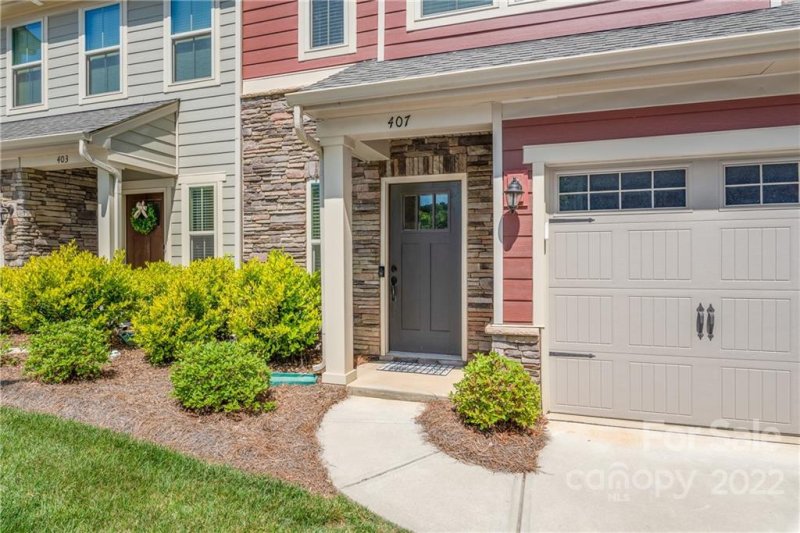 Property image 2 at 407 Park Meadows Drive, Matthews, NC 28104