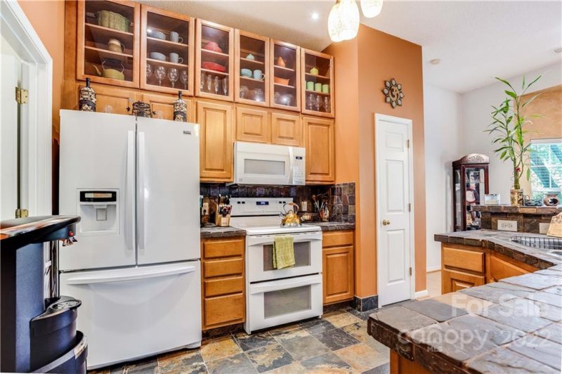 Property image 5 at 1021 Stinson Glen Lane, Charlotte, NC 28214