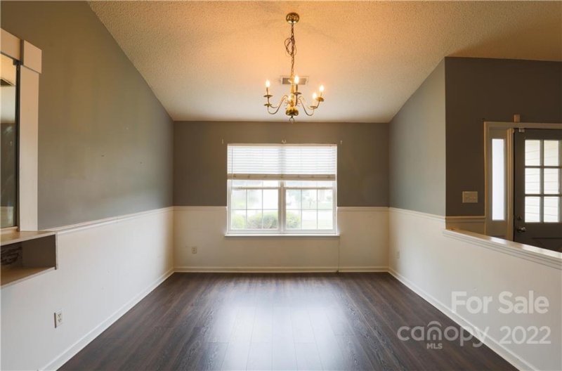 Property image 5 at 12043 Chantress Lane, Charlotte, NC 28215