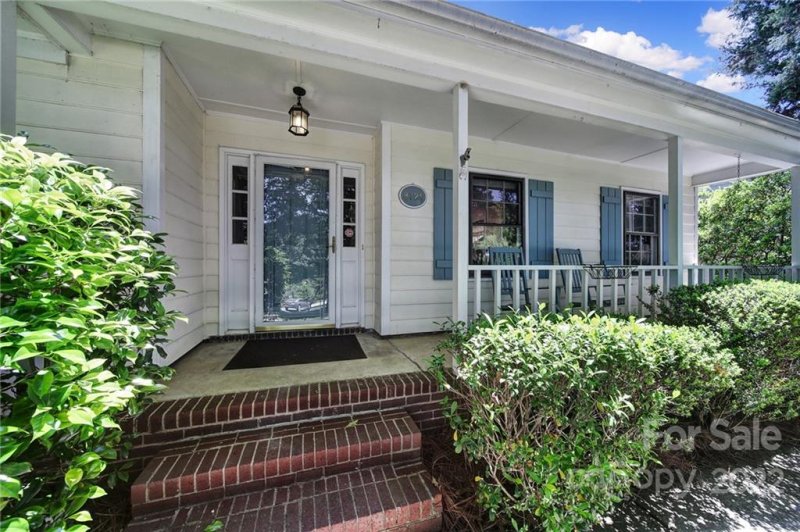 Property image 2 at 8725 Kirchenbaum Drive, Charlotte, NC 28210