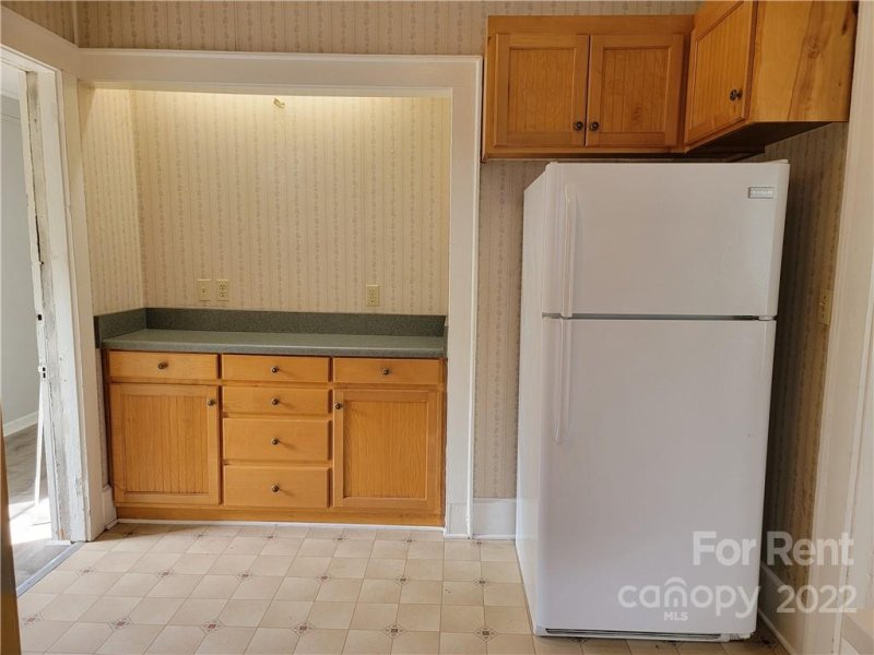 Property image 4 at 213 New Hope Road, Gastonia, NC 28054