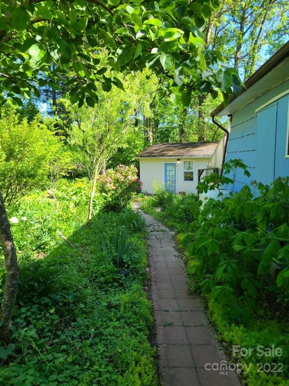 Property image 3 at 43 Riddle Road, Swannanoa, NC 28778