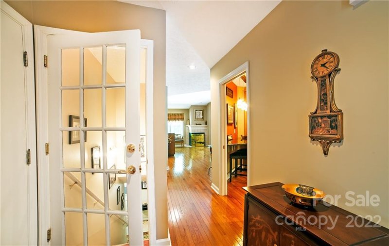 Property image 4 at 304 Laurel Park Place, Hendersonville, NC 28791