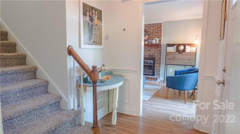 Property image 2 at 8318 Norcroft Drive, Charlotte, NC 28269