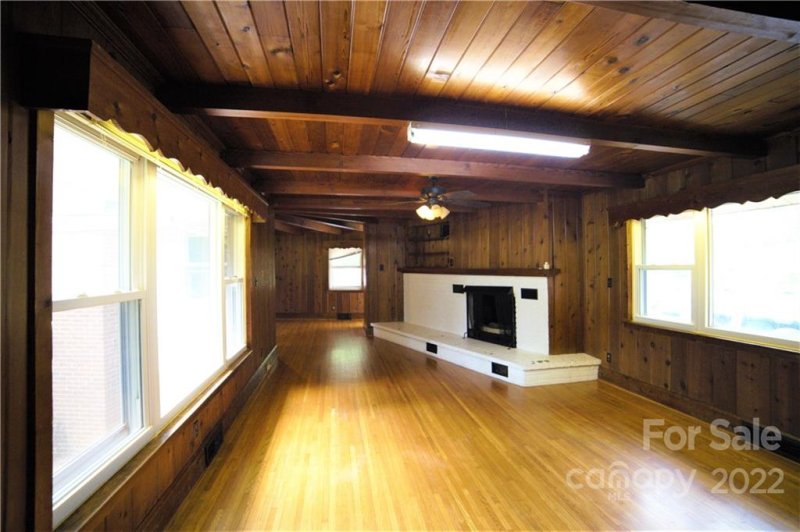 Property image 5 at 3132 Westerwood Drive, Charlotte, NC 28214