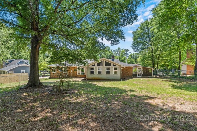 Property image 4 at 312 Brookside Drive, Fort Mill, SC 29715