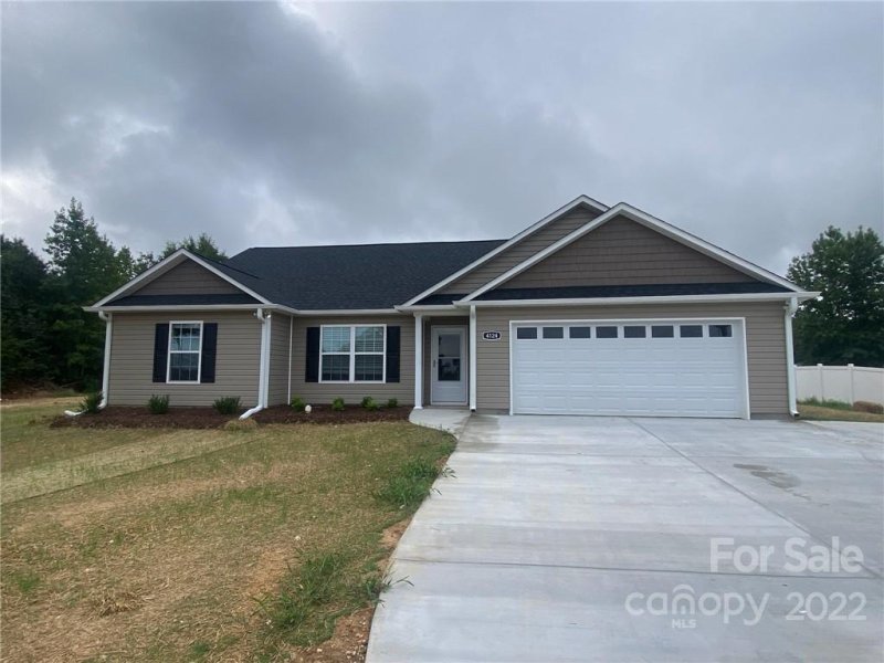 4124 Doe Ridge Lane