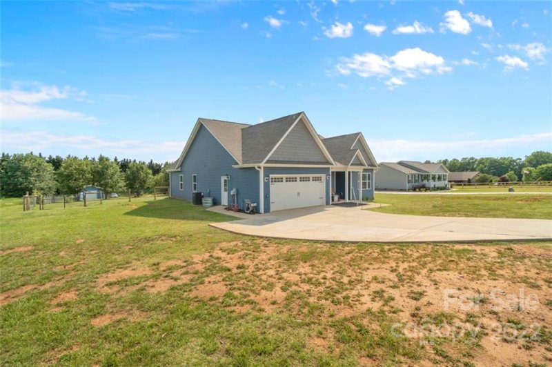 Property image 2 at 3269 Evondale Road, Crouse, NC 28033