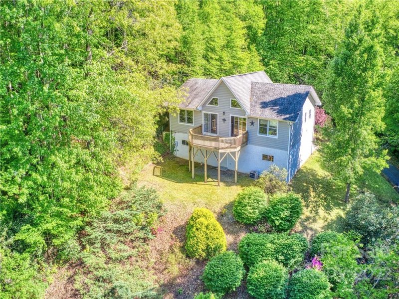 Property image 2 at 599 Mountain Lake Drive, Waynesville, NC 28785