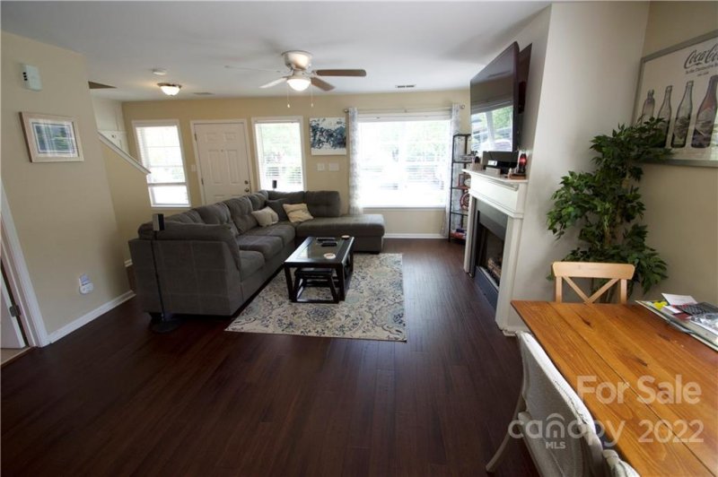 Property image 4 at 6524 Point Comfort Lane, Charlotte, NC 28226