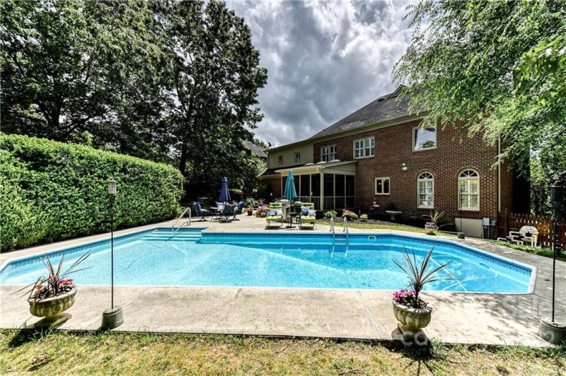 Property image 2 at 7309 Kennington Court, Charlotte, NC 28270
