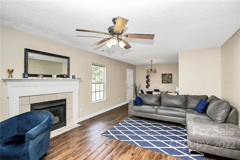 Property image 4 at 206 Kingville Drive, Charlotte, NC 28213