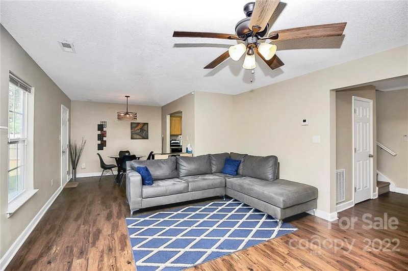 Property image 5 at 206 Kingville Drive, Charlotte, NC 28213