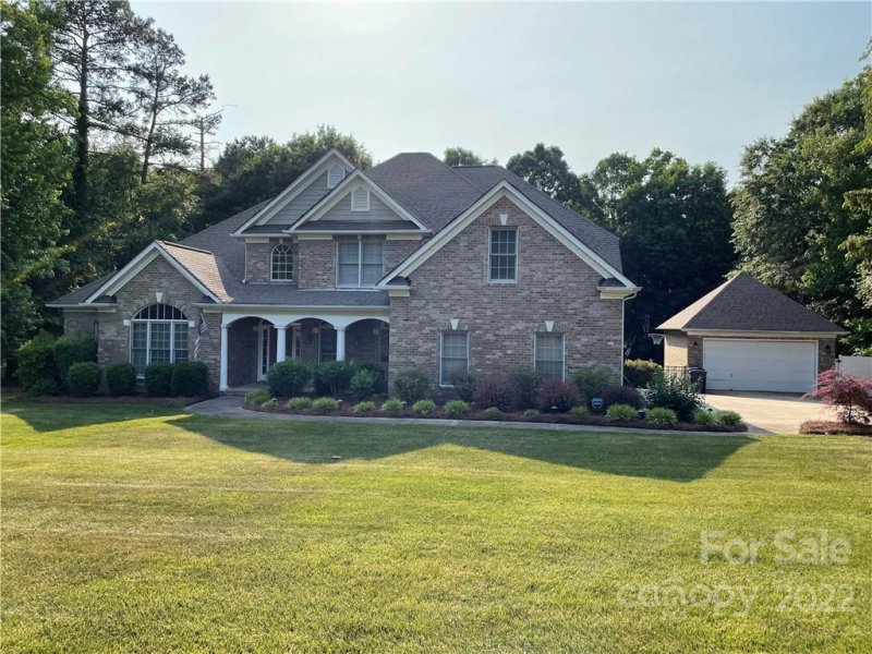 1419 Doe Ridge Lane