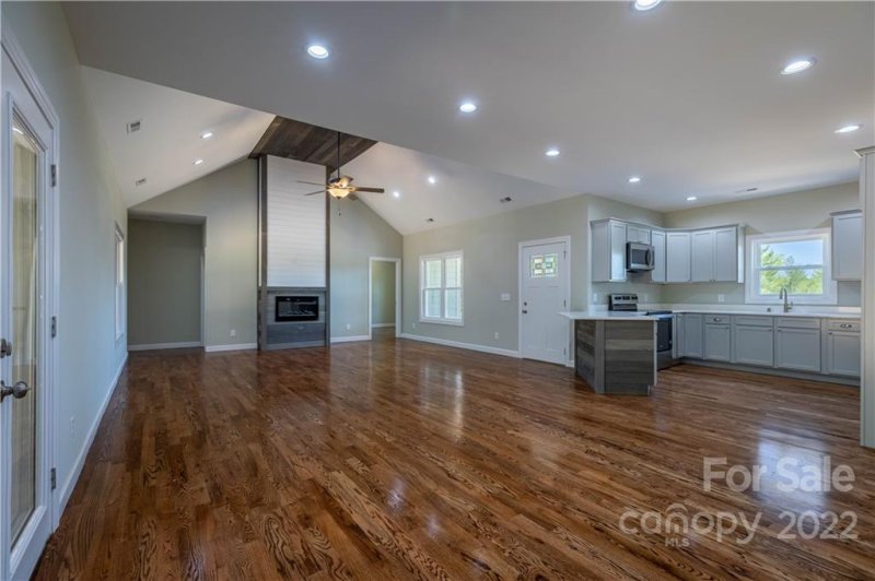 Property image 4 at 3058 Channel View Cove, Morganton, NC 28655