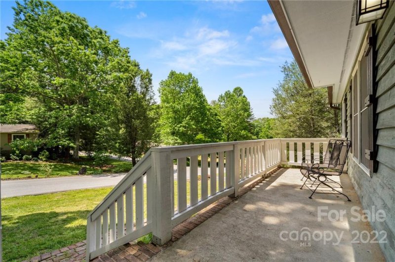 Property image 3 at 106 Cinnamon Way, Flat Rock, NC 28731