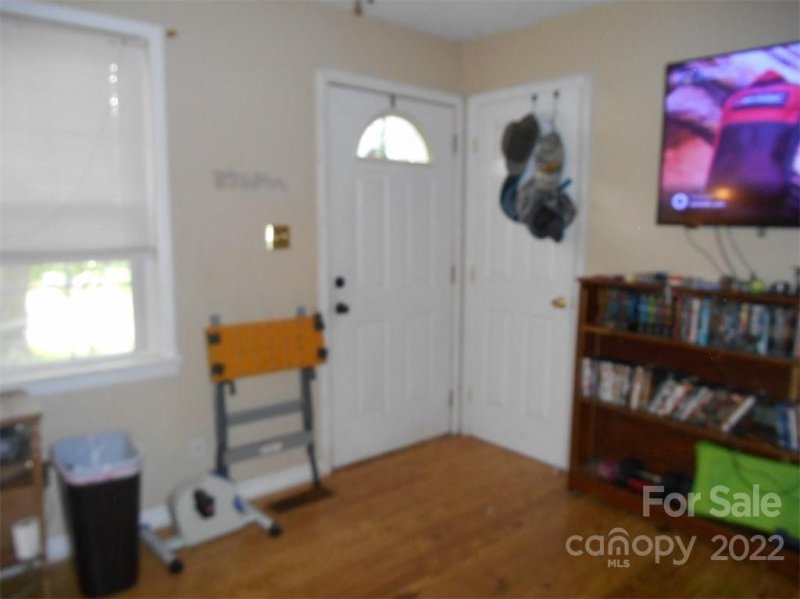 Property image 2 at 1115 Sandhurst Drive, Newton, NC 28658